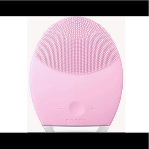 Brand new, never used Foreo Luna 2 for normal skin